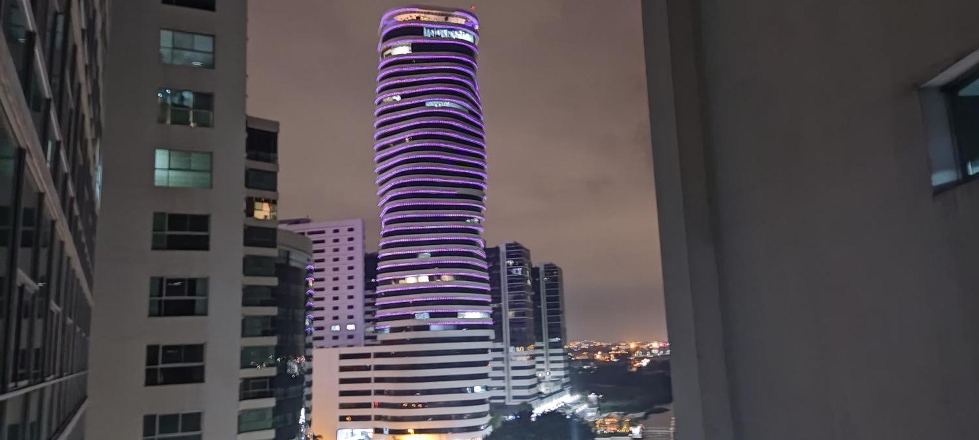 Puerto Santa Ana Suites Guayaquil Exterior foto